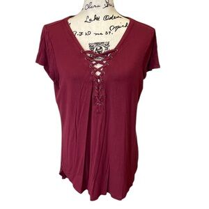 Maurices 24/7 Women's Large Burgundy Lace-Up V-Neck Short Sleeve T-Shirt Top